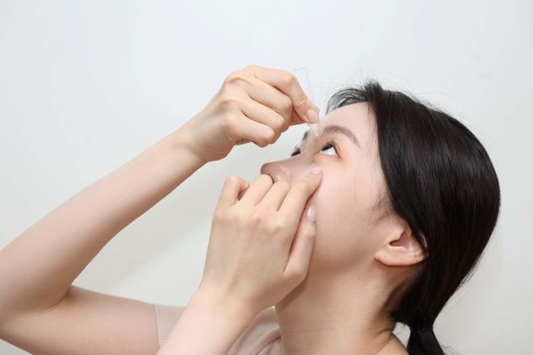'안구건조증' 관리 잘하고 있나요?